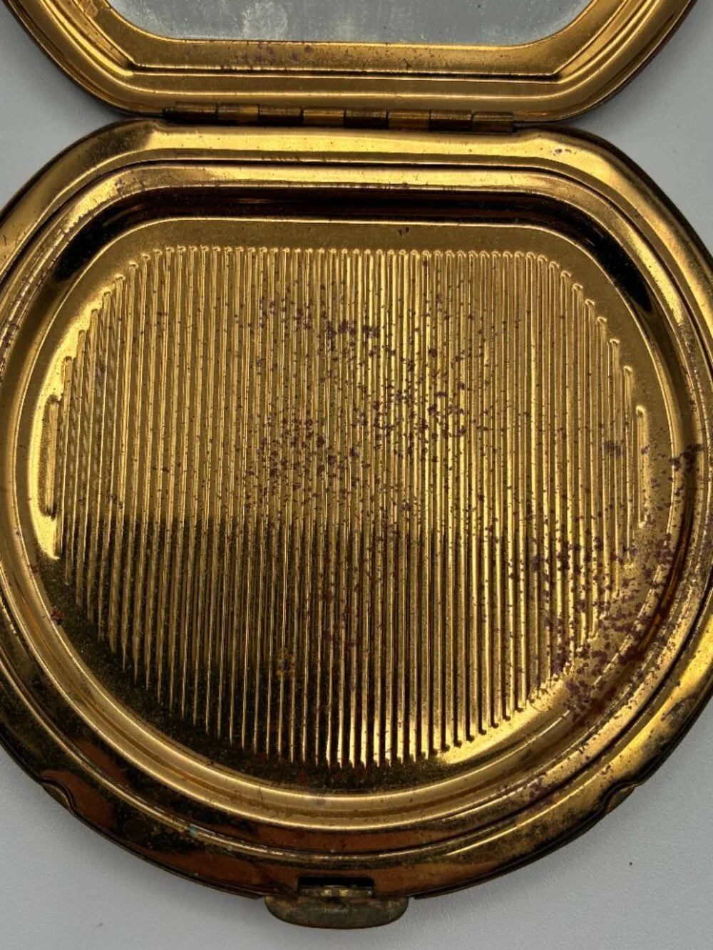 Vintage Brass Compact Mirror Gold Tone Etched Bonnet Flowers Vanity Decor